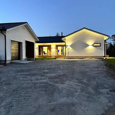 Arctic Moon * Rovaniemi