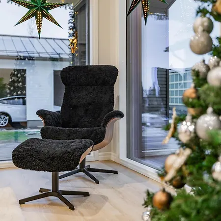 Arctic Moon * Rovaniemi